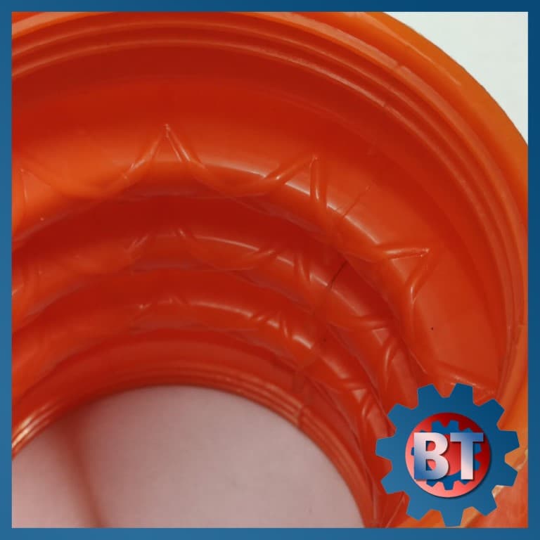ủng máy đầm cóc MT72